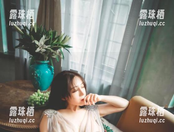 樱晚gigi的女友系列-图集：当玩游戏成为日常，送上无圣光“游戏指南”！