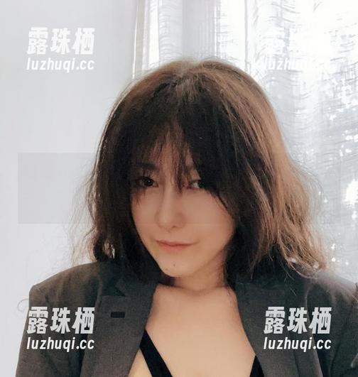 樱晚gigicos翡瑟，图册就像是美食菜单，真想一口气吃掉所有！