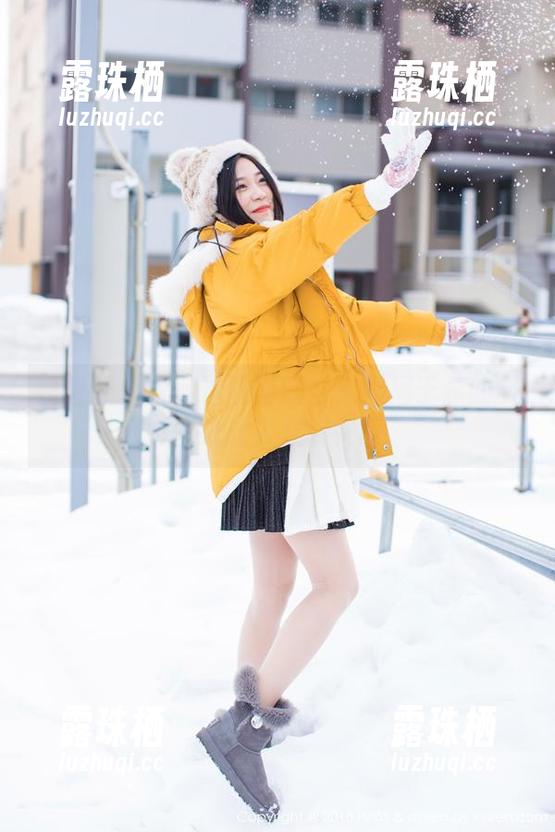 爱蜜社-周于希 爱蜜社 - 收藏这吸睛的合集!周于希的厨娘壁纸让人又馋又醉。