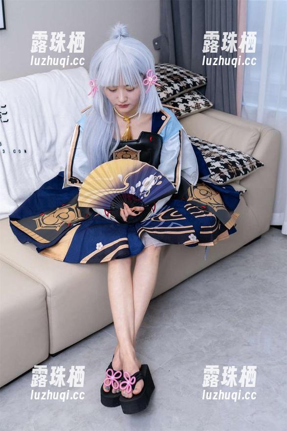 甜予摄影-澜澜 甜予摄影 - 乱入的时尚精神——澜澜的肉丝写真原图,脚尖加固品味引发的思考!