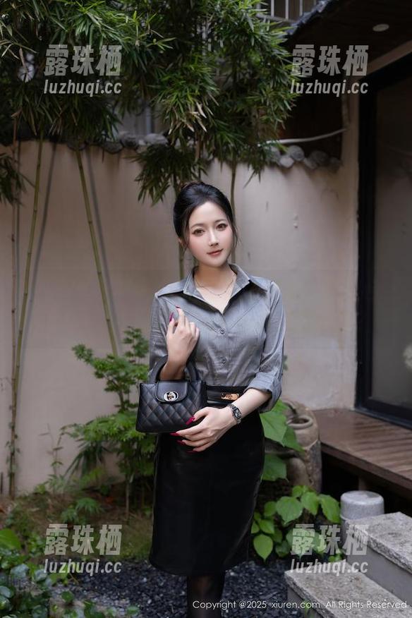 秀人网-Mila嘟嘟 秀人网 - Mila嘟嘟的放飞旅拍:原图合辑,随处可见的美好与…青春的忧伤?
