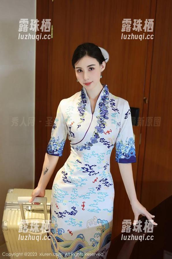 秀人网-明日花桃桃 秀人网 - 圣诞快乐!明日花桃桃最新原图都在这里等你
