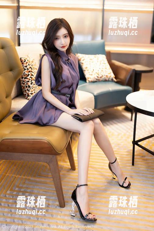 秀人网 - 晓梦may的纯白写真，资源真心不知道放哪好