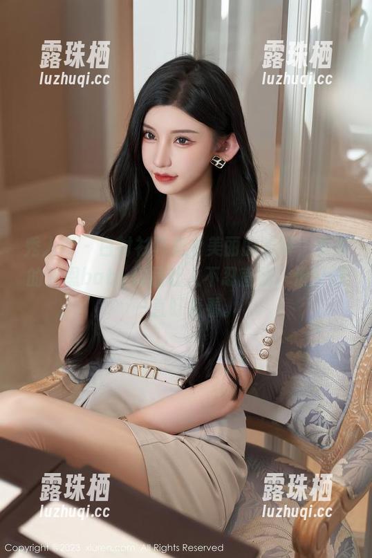 秀人网-智恩baby 秀人网 - 白衬衫真是个美丽的陷阱,免费的智恩baby作品让人不忍直视,但又想一直盯着看。
