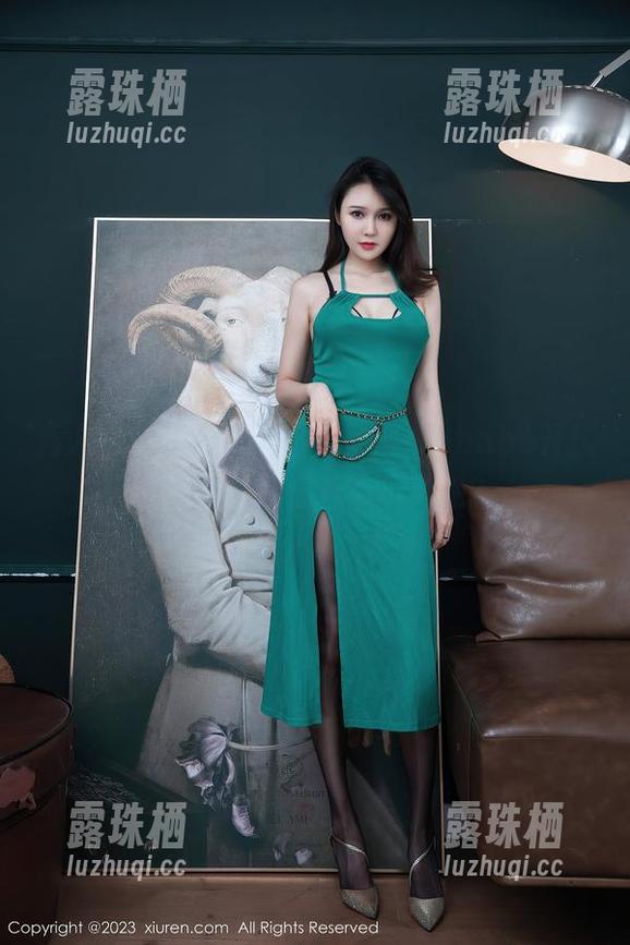 秀人网-糯美子MINIbabe 秀人网 - 皮衣风,糯美子MINIbabe开!私房图片,透着点小叛逆?