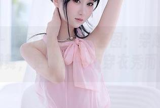 秀人网 – 顾乔楠的和服套图：穿越时空的花瓣舞，更像是一场穿衣秀而已。