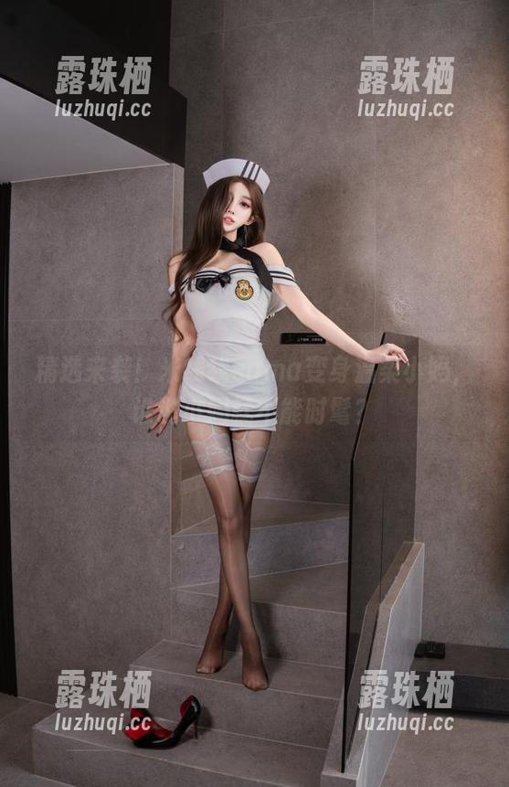 米线线sama 精选来袭!米线线sama变身温柔小妈,谁说小妈就不能时髦?