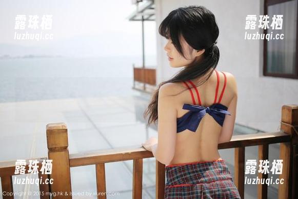 美媛馆 - 朱可儿Flower和比基尼，这可是海滩上的经典组合，不看太可惜！
