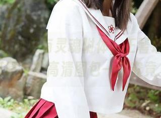 美媛馆 – 如果有灵魂附体，王馨瑶也是圣诞精灵？高清图包一探究竟。