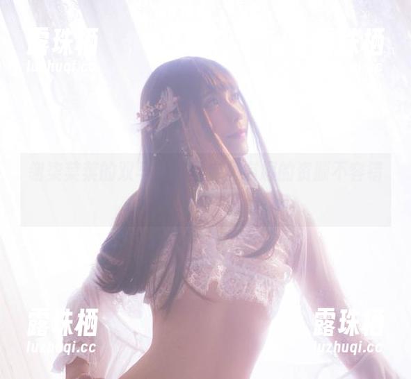翎柒菜菜 翎柒菜菜的双马尾,图库里有趣的资源不容错过