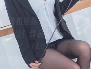 如果没有肉扣热热子的写真,我大概会觉得生活太平淡!作品:Gneisenau(AzurLane)