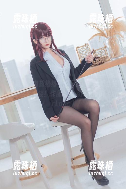 肉扣热热子 如果没有肉扣热热子的写真,我大概会觉得生活太平淡!作品:Gneisenau(AzurLane)