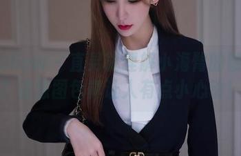 花漾show – 直男能理解小海臀的镂空吗?资源图包真让人有点小心动!