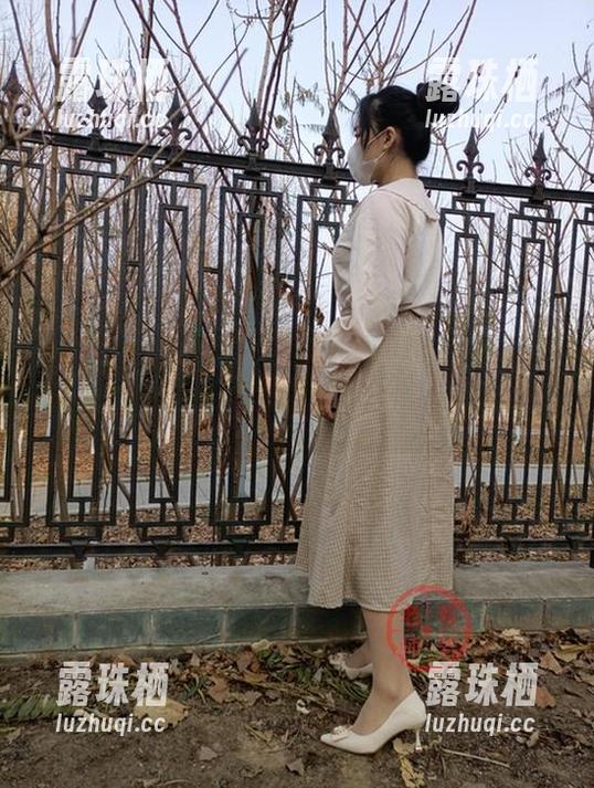 微密圈 - 若若老师在这清纯作品中，居然也能让我想到些别的事情。