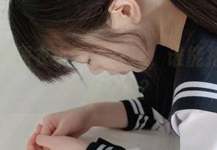 西尔酱的睡衣小宇宙在线，谁能抵挡这样的美图呢？