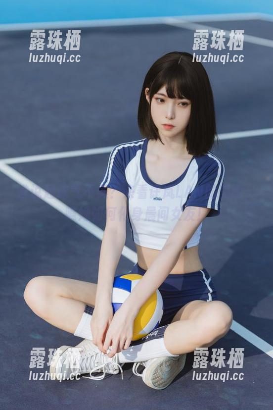 谁说起床气不美？来看许岚LAN的美图，瞧她如何化身晨间女友！