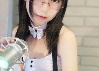 哈,你见过逐月Su的透明女仆吗?最新版合集让我小脸发红。