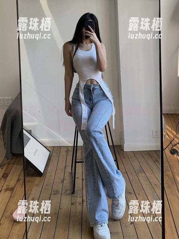 微密圈 - 网袜与私房之间，陈佩奇的原图是否撩动你的小心脏？
