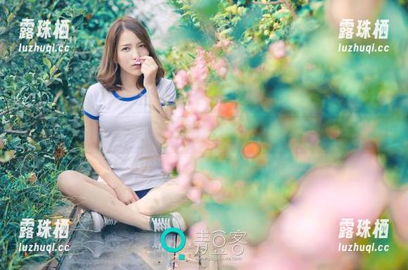青豆客-王语纯 青豆客 - 下载王语纯的少女作品,保证让你眼前一亮。