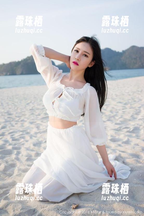 魅妍社 - 这波陈雅漫VICKY的白丝写真集，资源比你想象的更值得一看！