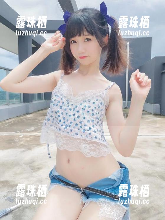 浴室私拍合集，魔物喵nigisa又在传达什么要洗的隐秘信息？